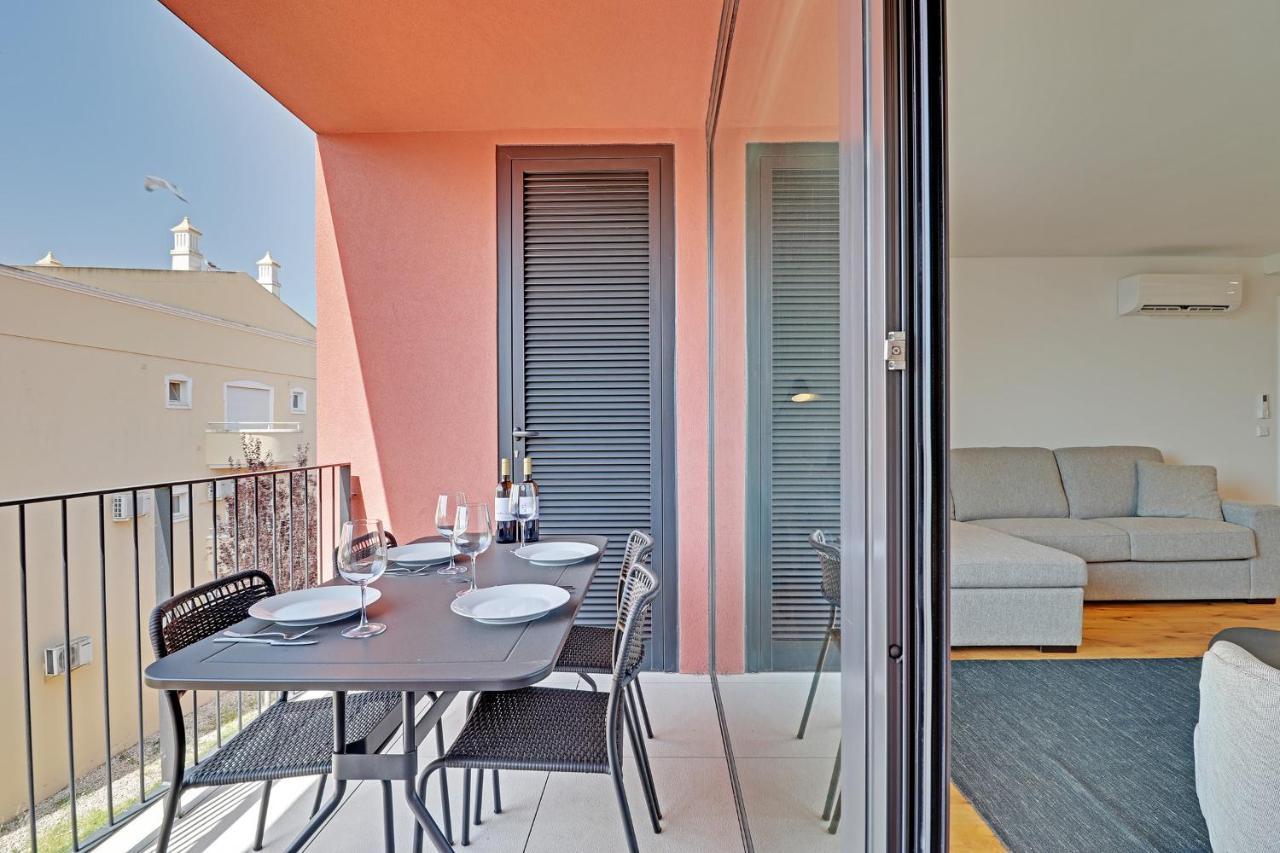 Genebra Apartment วิลาโมรา ภายนอก รูปภาพ